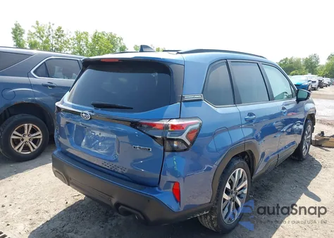 2025 Subaru Forester Touring z USA, uszkodzony, nr VIN JF2SLDTC3SH524522